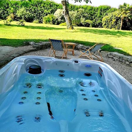 Gite Dans Une Ambiance Vegetale Avec Spa Privatif Jazennes Kültér fotó